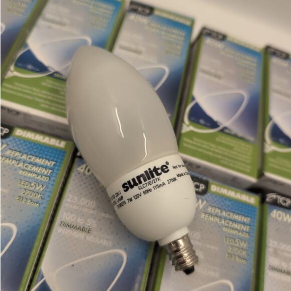 12 LED Light bulbs TCP LED 5E12B1127KF 5 Watts 120 VE12 Base Dimmable Frosted - Picture 2 of 2
